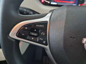 Nissan Magnite 1.0 Acenta AMT - Image 18