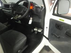 Mahindra Bolero Maxx City HD 1.7 VXS/C - Image 8
