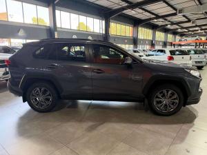 Toyota RAV4 2.0 GX-R CVT AWD - Image 6