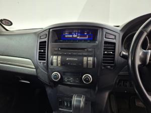 Mitsubishi Pajero 5-door 3.2DI-D GLS - Image 13