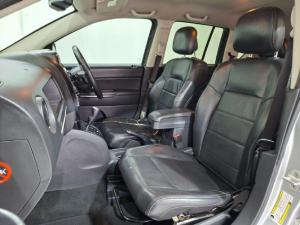 Jeep Compass 2.0L Limited auto CVT - Image 7