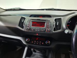Kia Sportage 2.0CRDi - Image 14