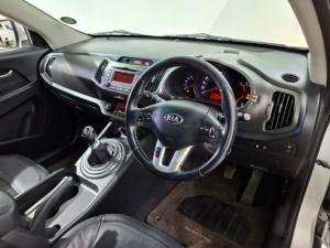 Kia Sportage 2.0CRDi - Image 9