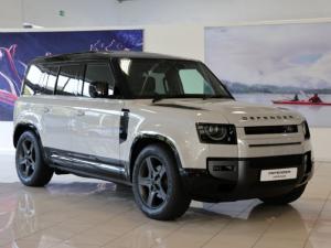 Land Rover Defender 110 D350 X-Dynamic HSE - Image 1