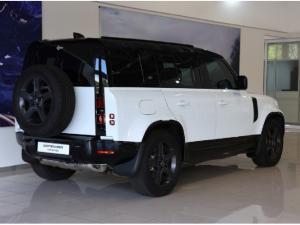 Land Rover Defender 110 D250 X-Dynamic SE - Image 10