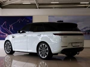 Land Rover Range Rover Sport D350 Dynamic S - Image 12