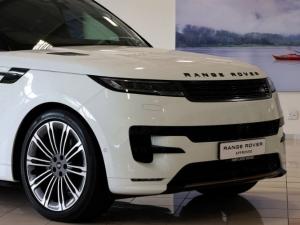 Land Rover Range Rover Sport D350 Dynamic S - Image 4