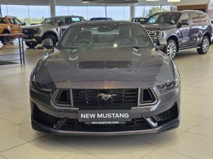 Ford Mustang Dark Horse fastback - Image 3