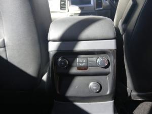 Ford Everest 2.2TDCi XLT - Image 14