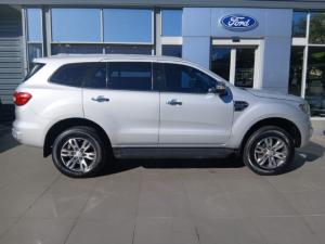 Ford Everest 2.2TDCi XLT - Image 3