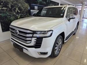 Toyota Land Cruiser 300 3.3D ZX - Image 1