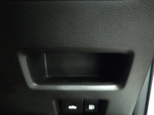 Toyota Starlet 1.5 XS auto - Image 18