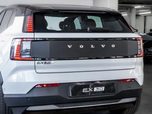 Volvo EX30 Cross Country Twin Motor Performance Ultra - Image 6