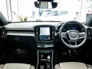 Volvo EC40 Twin Performance Ultra - Image 18