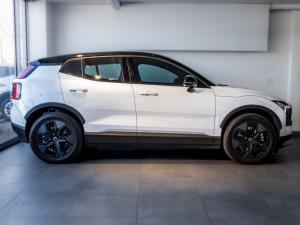 Volvo EX30 Cross Country Twin Motor Performance Ultra - Image 15