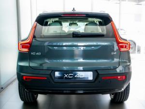 Volvo XC40 B4 Plus Dark - Image 18