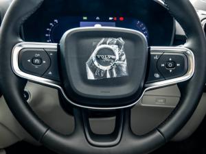 Volvo XC40 B4 Plus Dark - Image 6
