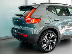 Volvo XC40 B4 Plus Dark - Image 9