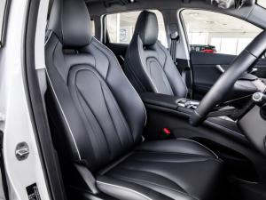 Chery Tiggo 7 1.5T CSH Plug-In Hybrid Ultra - Image 9