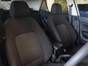 Hyundai Venue 1.0T Motion auto - Image 18