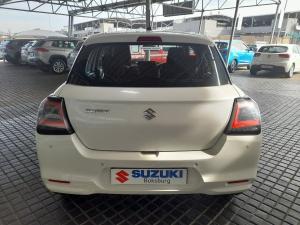 Suzuki Swift 1.2 GL - Image 6