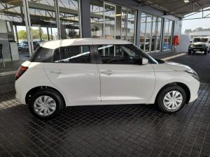 Suzuki Swift 1.2 GL - Image 8