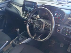 Suzuki Baleno 1.5 GLX manual - Image 14