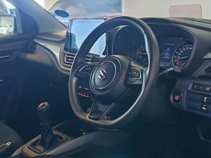 Suzuki Baleno 1.5 GLX manual - Image 20