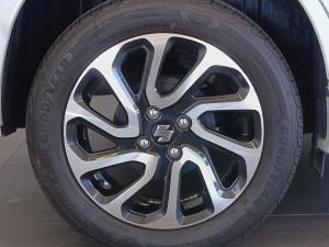 Suzuki Baleno 1.5 GLX manual - Image 8