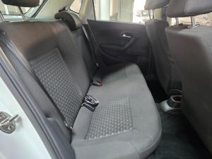 Volkswagen Polo Vivo hatch 1.4 Life - Image 7