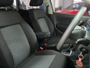 Volkswagen Polo Vivo hatch 1.6 Life - Image 10