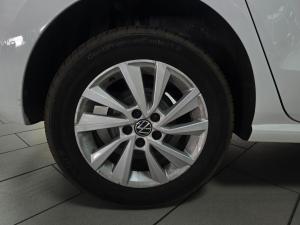 Volkswagen Polo Vivo hatch 1.6 Life - Image 5