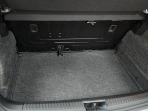 Volkswagen Polo Vivo hatch 1.6 Life - Image 6