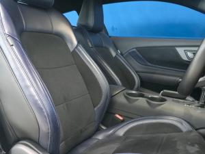 Ford Mustang Dark Horse fastback - Image 28