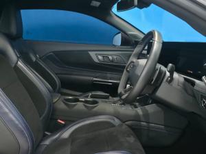 Ford Mustang Dark Horse fastback - Image 30