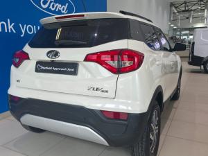 Mahindra XUV300 1.2T W8 - Image 5