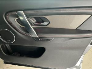 Land Rover Discovery Sport D180 R-Dynamic HSE - Image 9
