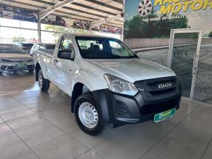 Isuzu D-Max Gen 6 250 single cab Fleetside safety - Image 3