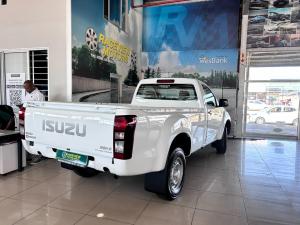 Isuzu D-Max Gen 6 250 single cab Fleetside safety - Image 5