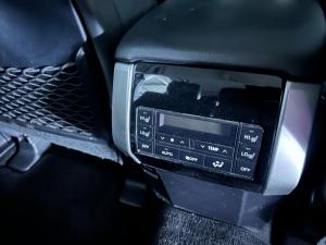 Toyota Land Cruiser Prado 2.8GD VX - Image 9