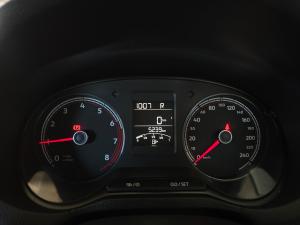 Volkswagen Polo Vivo hatch 1.6 Life - Image 16