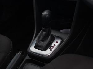 Volkswagen Polo Vivo hatch 1.6 Life - Image 19