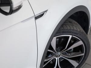 Volkswagen T-Roc 2.0TSI 4Motion R-Line - Image 14