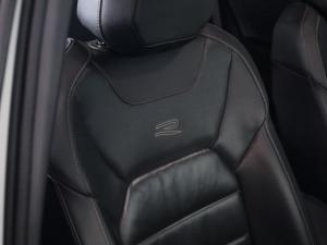 Volkswagen T-Roc 2.0TSI 4Motion R-Line - Image 15