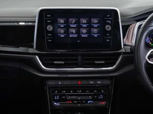 Volkswagen T-Roc 2.0TSI 4Motion R-Line - Image 21