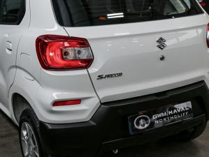 Suzuki S-Presso 1.0 GL manual - Image 11