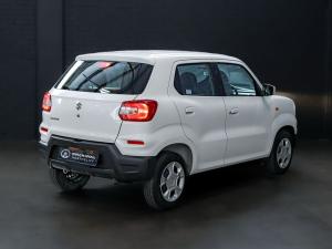 Suzuki S-Presso 1.0 GL manual - Image 8