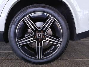 Mercedes-Benz GLE GLE300d 4Matic - Image 3