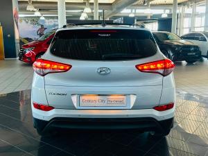 Hyundai Tucson 2.0 Elite auto - Image 14