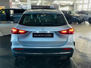 Mercedes-Benz GLA GLA200 Progressive - Image 14